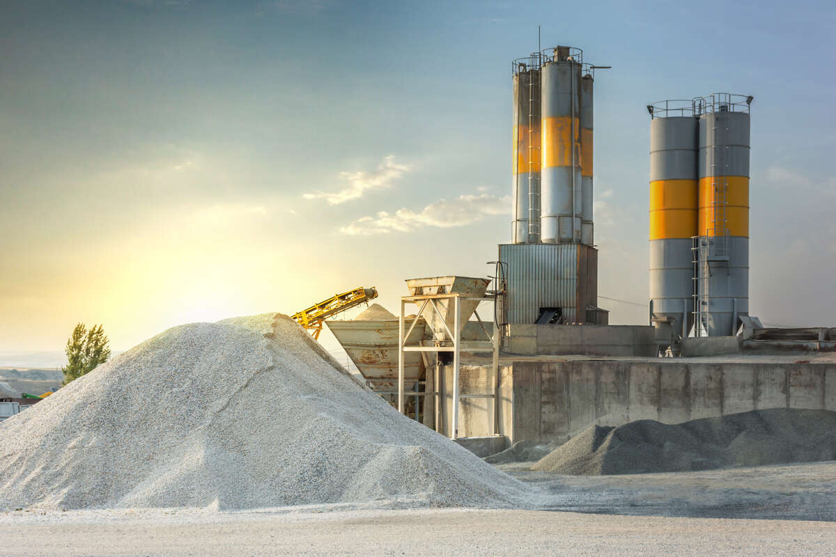 Analyzing chlorine in cement with EDXRF